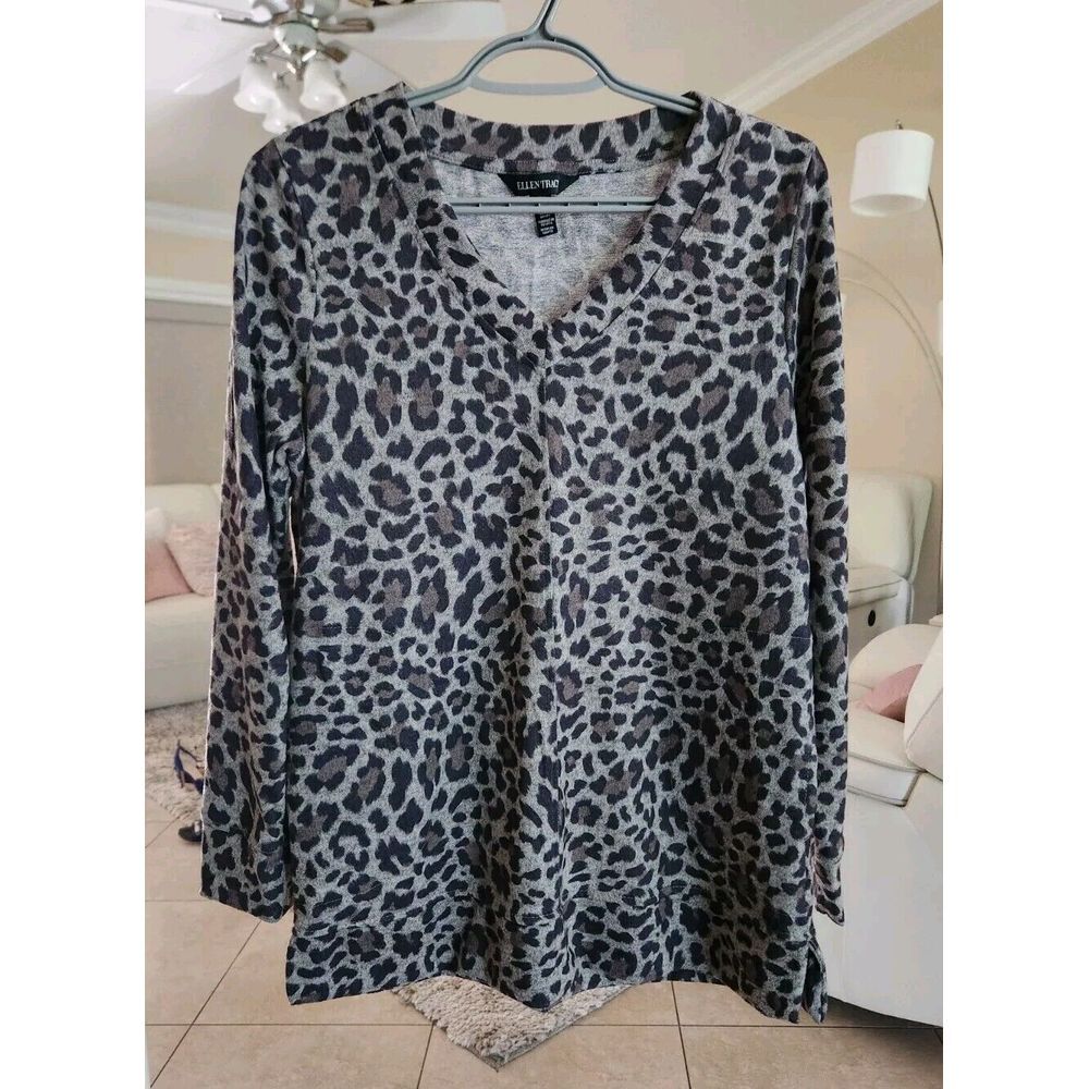 Ellen Tracy Womens Animal Print V-Neck Soft  Jersey‎ Top Pullover Long Sleeves M
